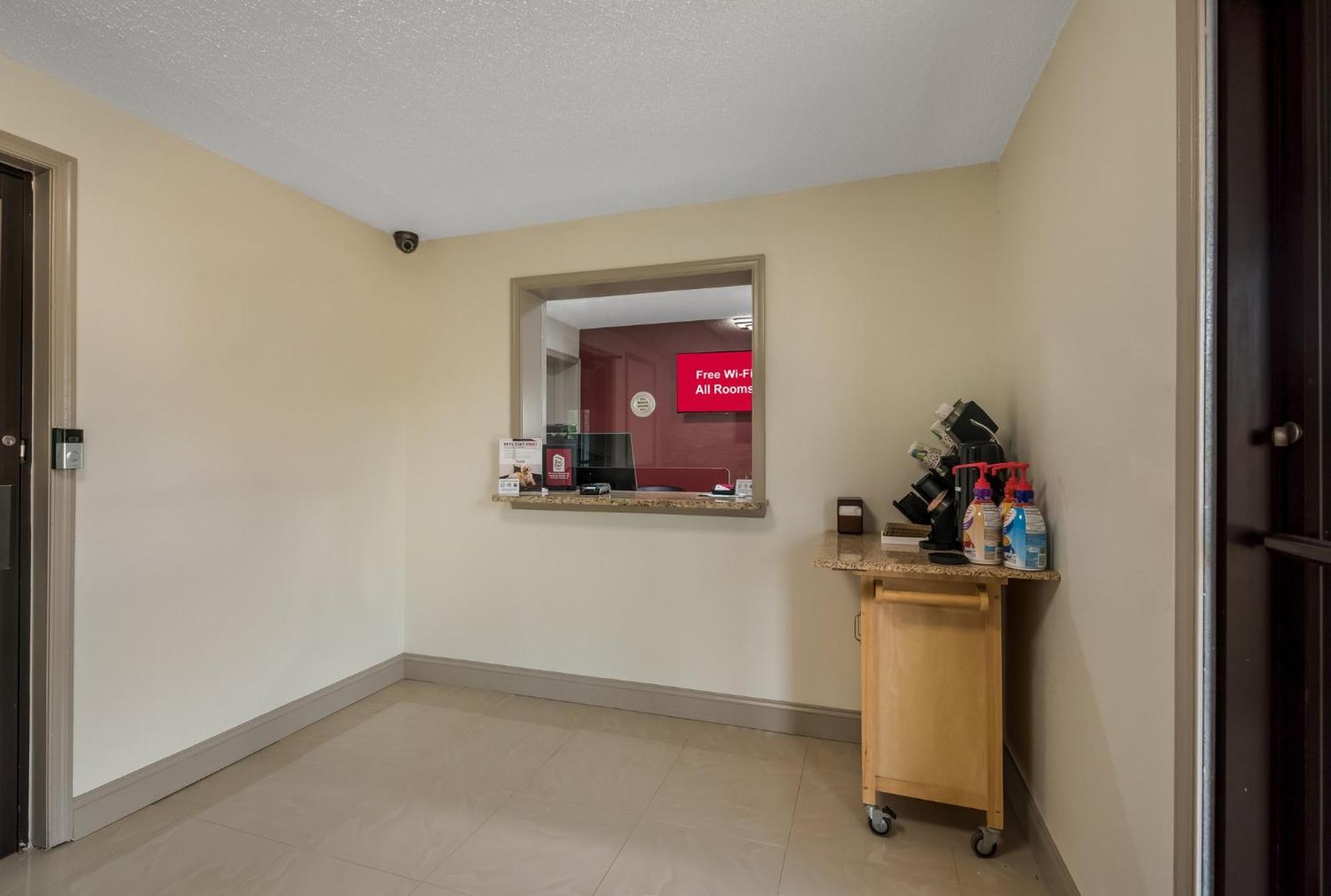 Red Roof Inn & Suites Vineland - Buena Exterior foto